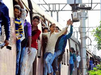 Train stunts: Central Railway officials to keep a tab on Instagram, Facebook and TikTok posts of youngsters