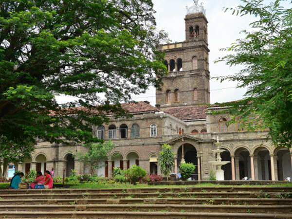 SPPU senate member intervenes in students' issues posted on Twitter