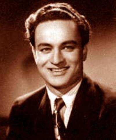 8 Life Facts about Bollywood's Golden Voice Mukesh on his Birth Anniversary