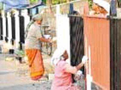 Students form a job portal that brings women work