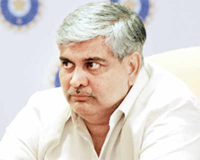 No one in BCCI to take on Srini, rues Manohar