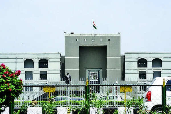 HC directs gangster’s minor daughter to explain disclosure of witness names