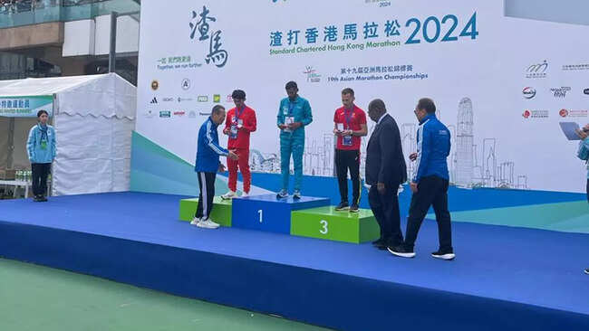Man Singh becomes second Indian man to win gold at Asian Marathon Championships