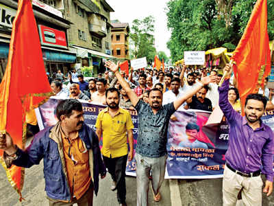 Refrain from violence, HC urges Marathas