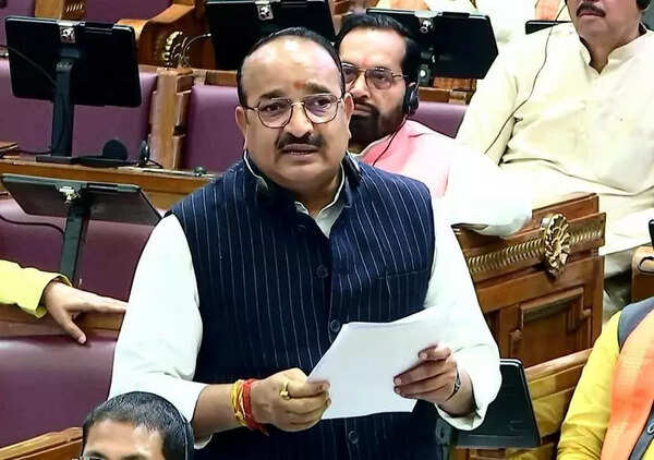 Speaker raps two ministers over ‘unsolicited’ remarks in Assembly
