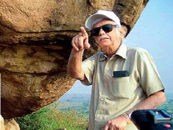 The interpreter of ancient inscriptions