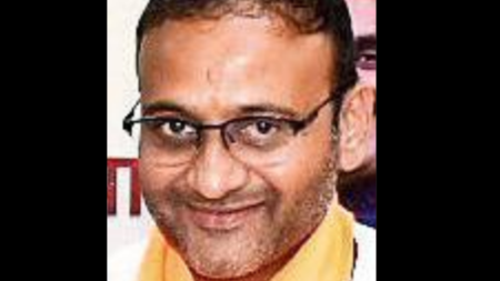 In MP, Cong MLA joins BJP two years after switching to saffron camp