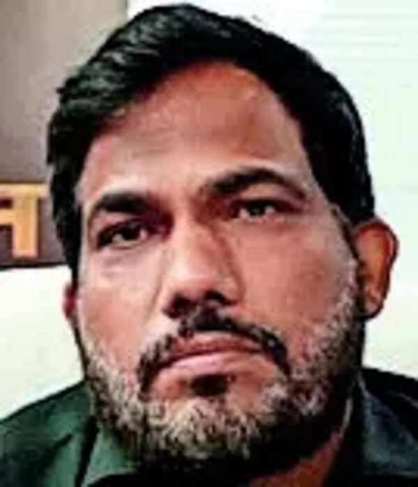 PMC orders monitoring of garbage points, closure of illegal meat shops