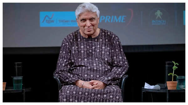 It would be un-Indian to stop questioning: Javed Akhtar