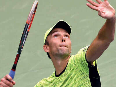 Ivo Karlovic beats Auger Aliassime in Maharashta Open