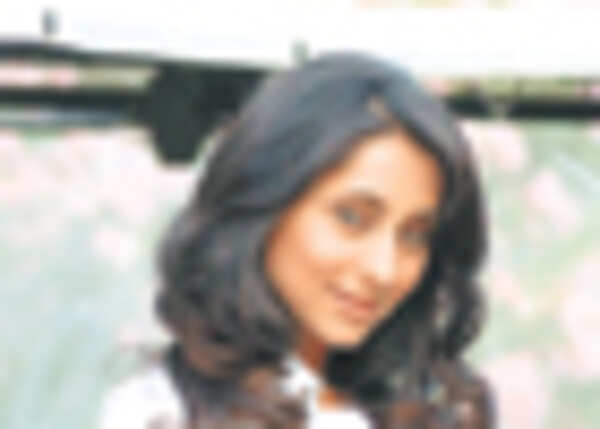 I’m not seeing Ritiesh:Anusha 