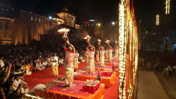 Ganga aarti ritual begins at Lalita Ghat on Navratri Day 1