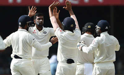 India close in on big win in historic 500th Test