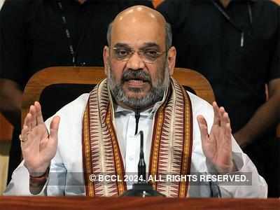 Amit Shah puts Arun Jaitley, four ministers in charge of Gujarat polls