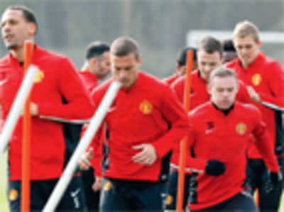 Manchester United hope to avenge defeat