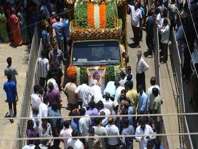 Sri Lanka bombings: Mortal remains of five Karnataka victims brought home