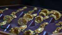 Why there are no takers for gold despite discounts 