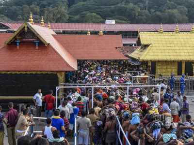 Over 88,000 devotees offer prayers at Sabarimala temple in two days