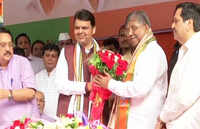 Mumbai: CM Fadnavis facilitates newly appointed BJP Maharashtra president Chandrakant Patil 