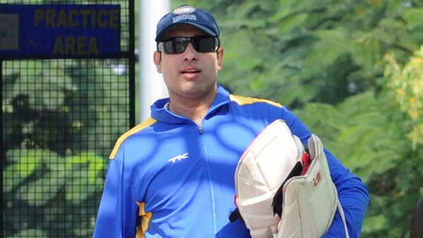 ‘VVS Laxman scored 281 with my bat’: Venkatapathy Raju on epic Eden Gardens knock