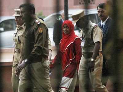 Kerala Love Jihad case: Hadiya speaks to husband Shafin Jahan for the first time in several months, hopes she can meet him soon