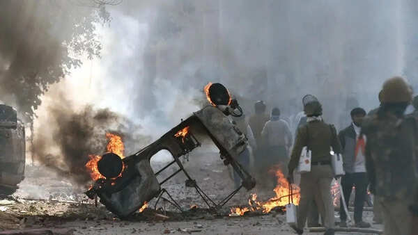 ‘Unreliable, vague witness testimonies’: Delhi court acquits 9 accused in 2020 riots case