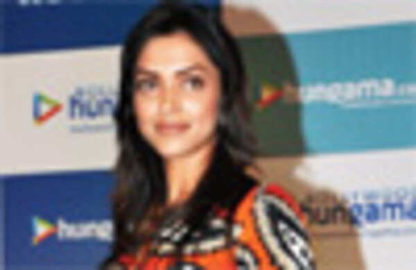 Who’s sexier?: Siddharth or Imran