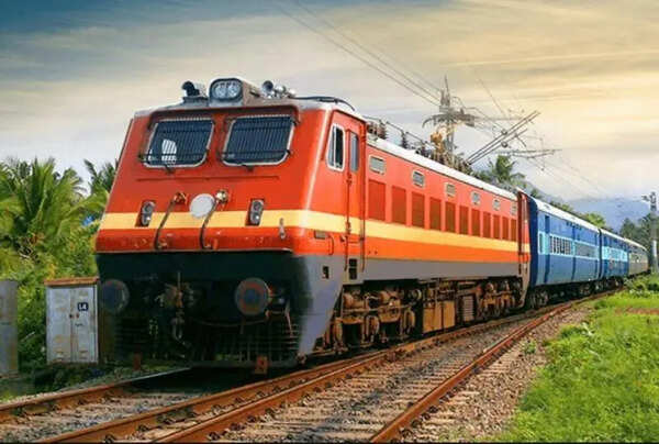 Summer special train service extended