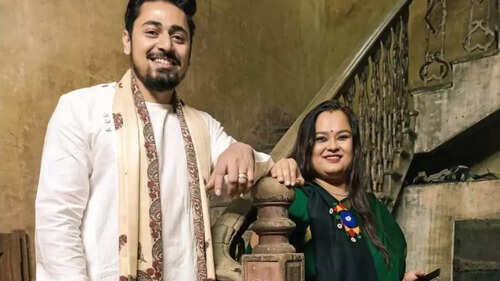 Sohini Sengupta and Saptarshi Maulik are celebrating their 11thanniversary  in Goa; See photos