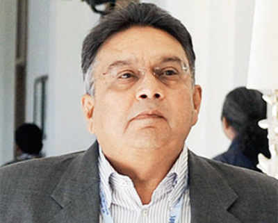 Booze party busted, ex-IPL boss booked