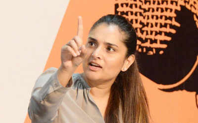 'I respectfully disagree, but Pakistan is not hell', says actor-turned-politician Ramya