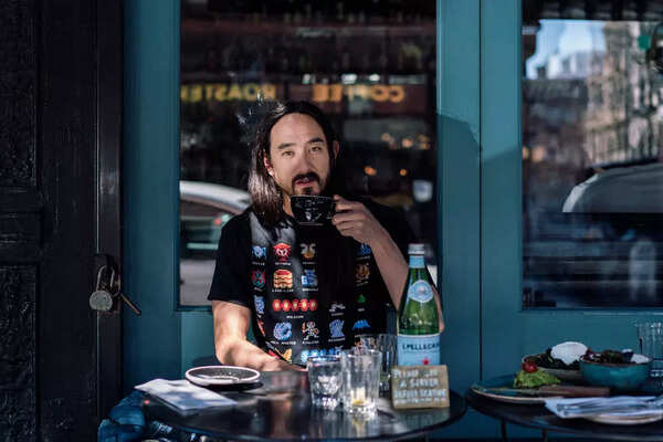 Auto rickshaw is how you get around in India: DJ Steve Aoki