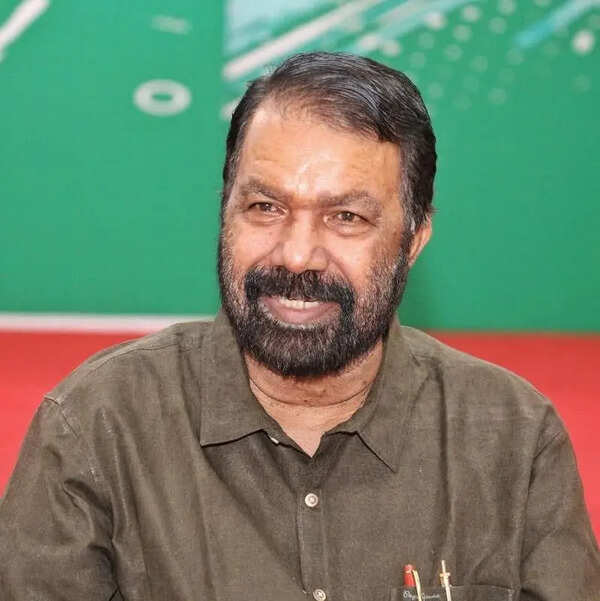 Kerala labour minister V Sivankutty protests human rights violations against workers in Delhi-NCR