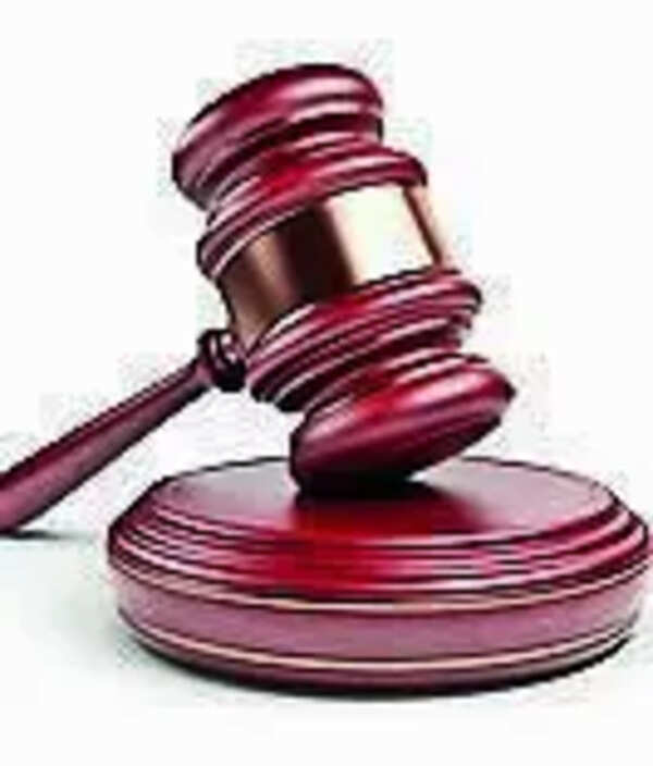 Flat delayed, Ghaziabad consumer forum orders builders to refund Rs 7L to buyer