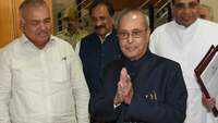 Former President Pranab Mukherjee's health declines, develops lung infection 
