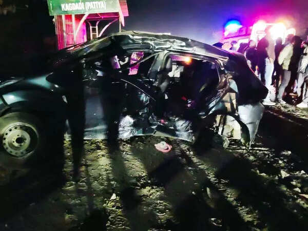 Two siblings die as SUV rams car on Rajkot-Morbi highway