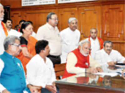 Modi files nomination from his ‘karmabhoomi’