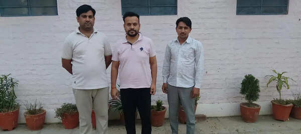 Fake Aadhaar racket: Two DoIT staff among 3 held in Hanumangarh