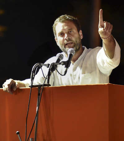 RaGa accuses Modi of playing dirty politics