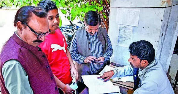 Final electoral rolls: Over 29.6L voters listed in Agra, 6.3L removed