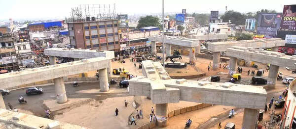 HDMC plans to elevate Kittur Channamma statue at KC Circle in Hubballi