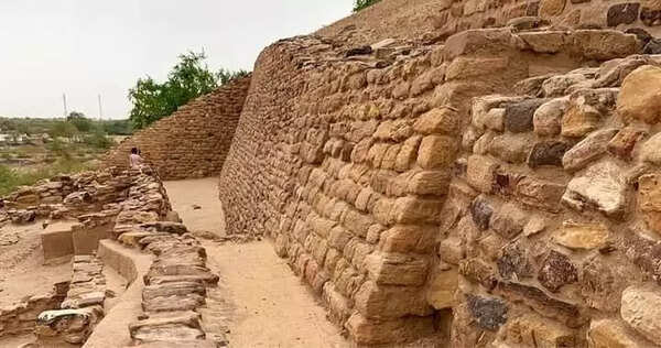 Dholavira’s streets to welcome tourists through interactive heritage trail