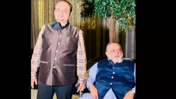 Mumbai: Father-son duo aim to reach out to 5,000 needy families with ration kits in Ramzan