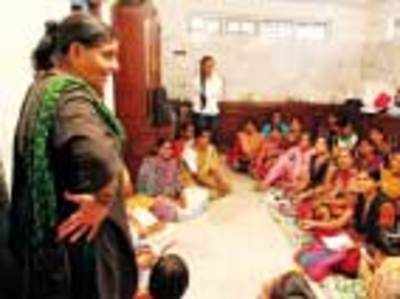 Maids from Bhopal, Bengaluru exchange cups of woe