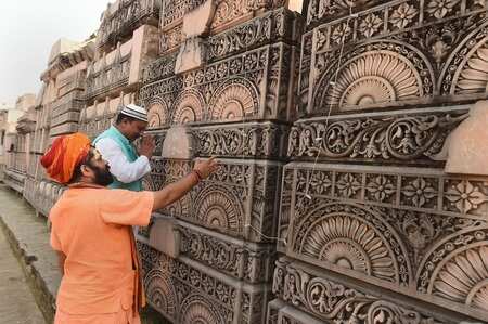 Will install idol only after shrine is constructed, says head priest