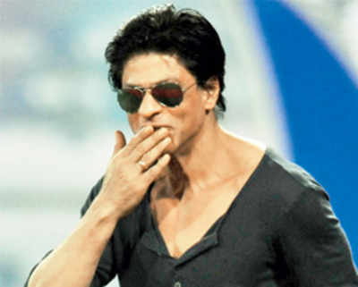 SRK turns commentator for India vs B’desh