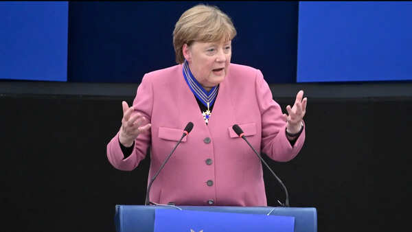 Merkel urges EU to 'keep regulating' social media, AI