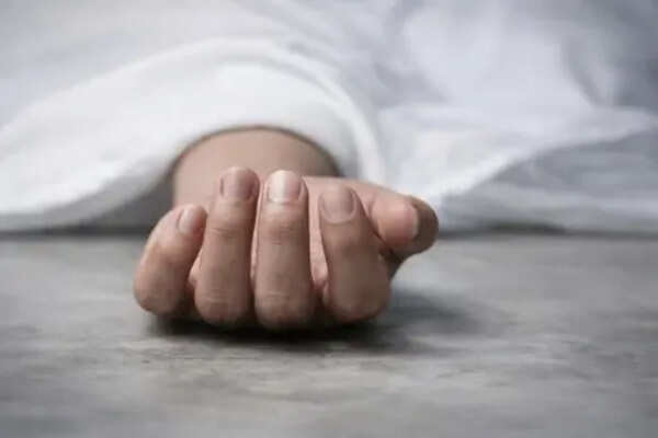 Man stabs wife to death over dowry, arrested