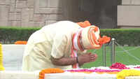 Independence Day 2020: PM Modi pays tribute at Raj Ghat 