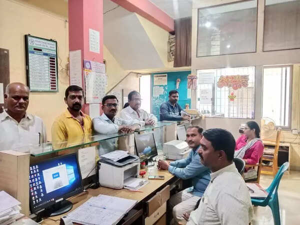 Uncertainty over crop loan waiver to 2025-26 defaulters as Maharashtra govt asks banks for info on dues only till June 30, 2025